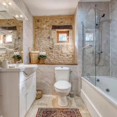 Chateau La Courdie Holiday home Grand Mas