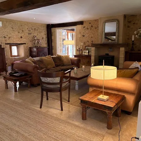 Hébergement de vacances Chateau La Courdie