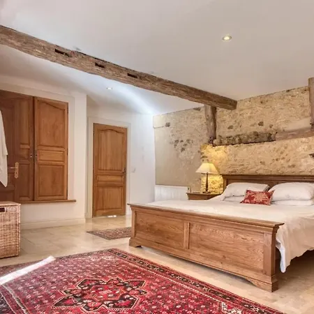 Holiday home Chateau La Courdie