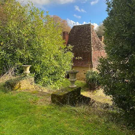 Holiday home Chateau La Courdie